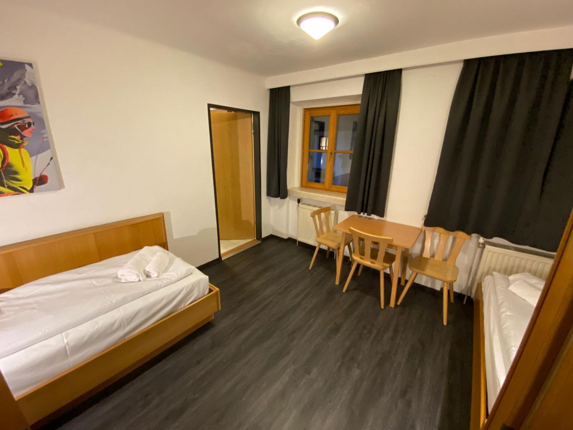 Twenty Seven City Hotel Zell am See Dış mekan fotoğraf