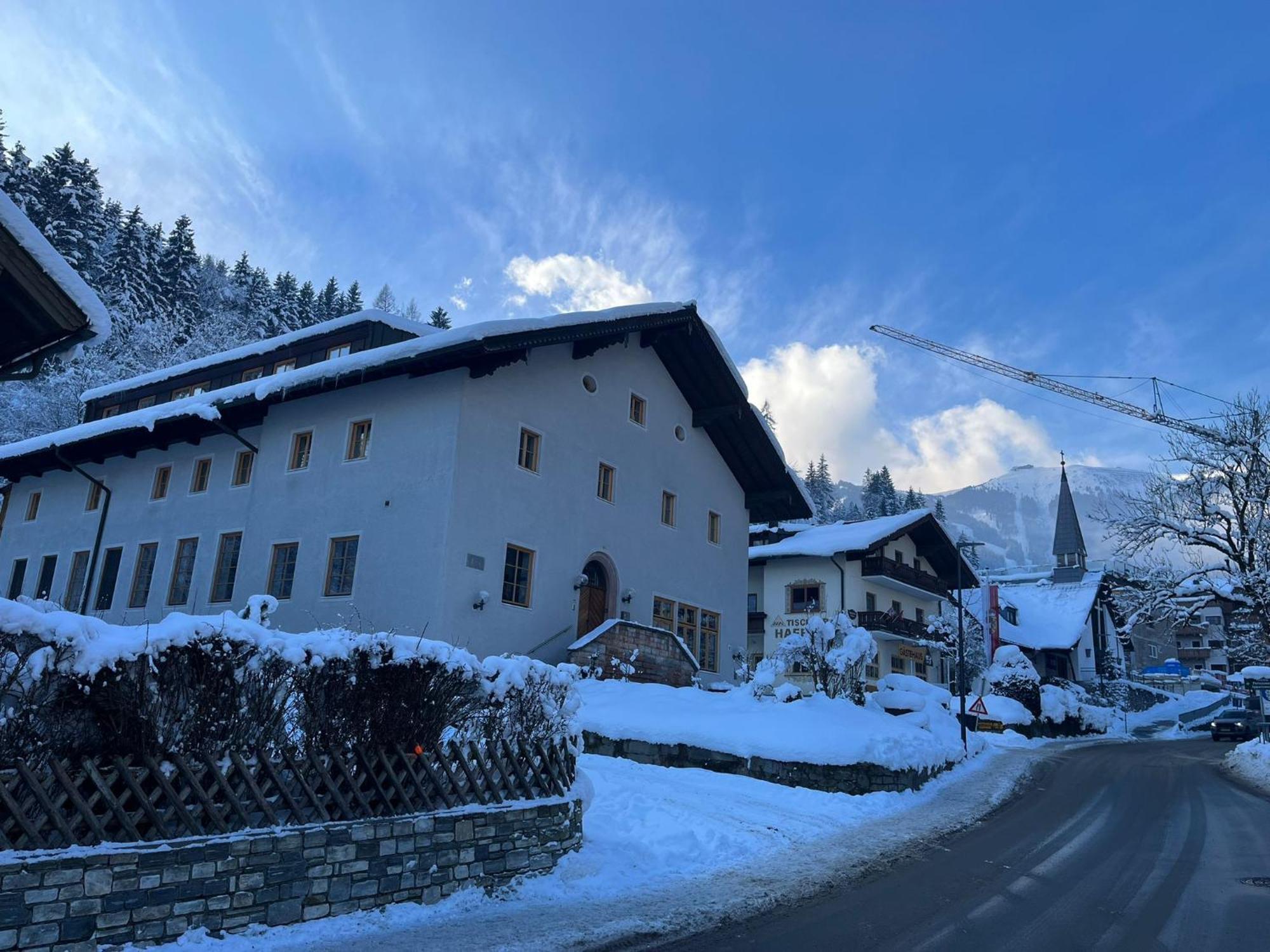 Twenty Seven City Hotel Zell am See Dış mekan fotoğraf